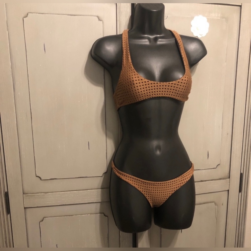 ACACIA SWIMWEAR MESH SET